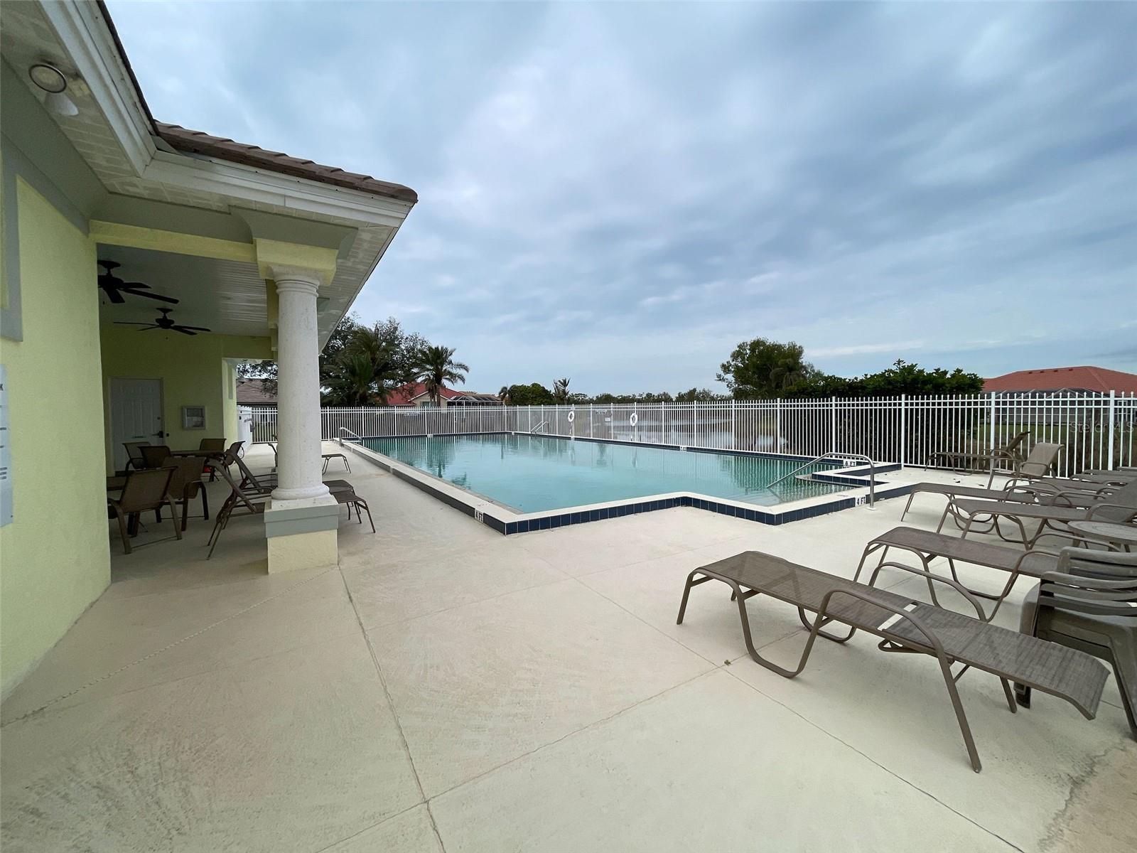 THE LAKES OF JACARANDA - Residential