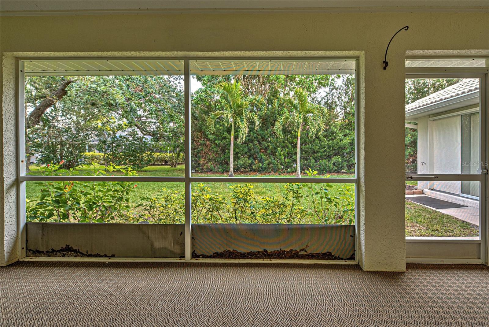 THE LAKES OF JACARANDA - Residential