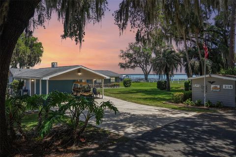 214 PARADISE LANE CRESCENT CITY FL 32112