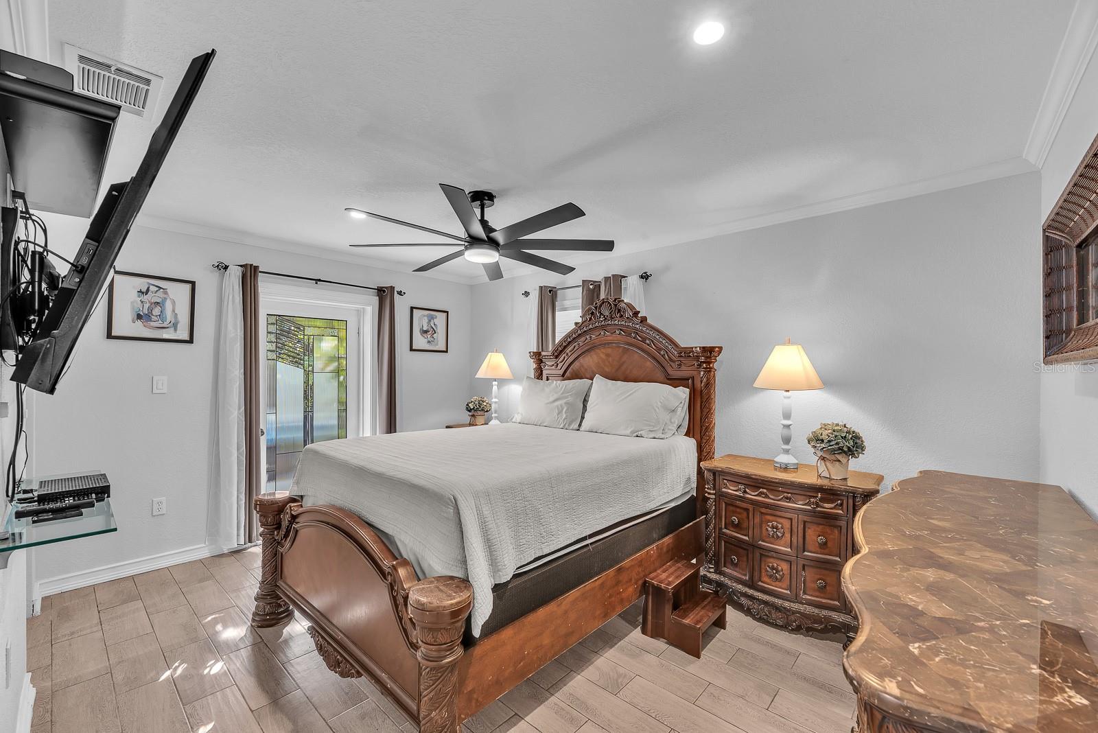 UNPLATTED - Commercial Sale