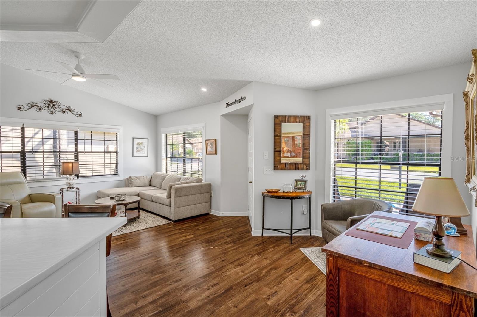 TIMBER PINES - Residential