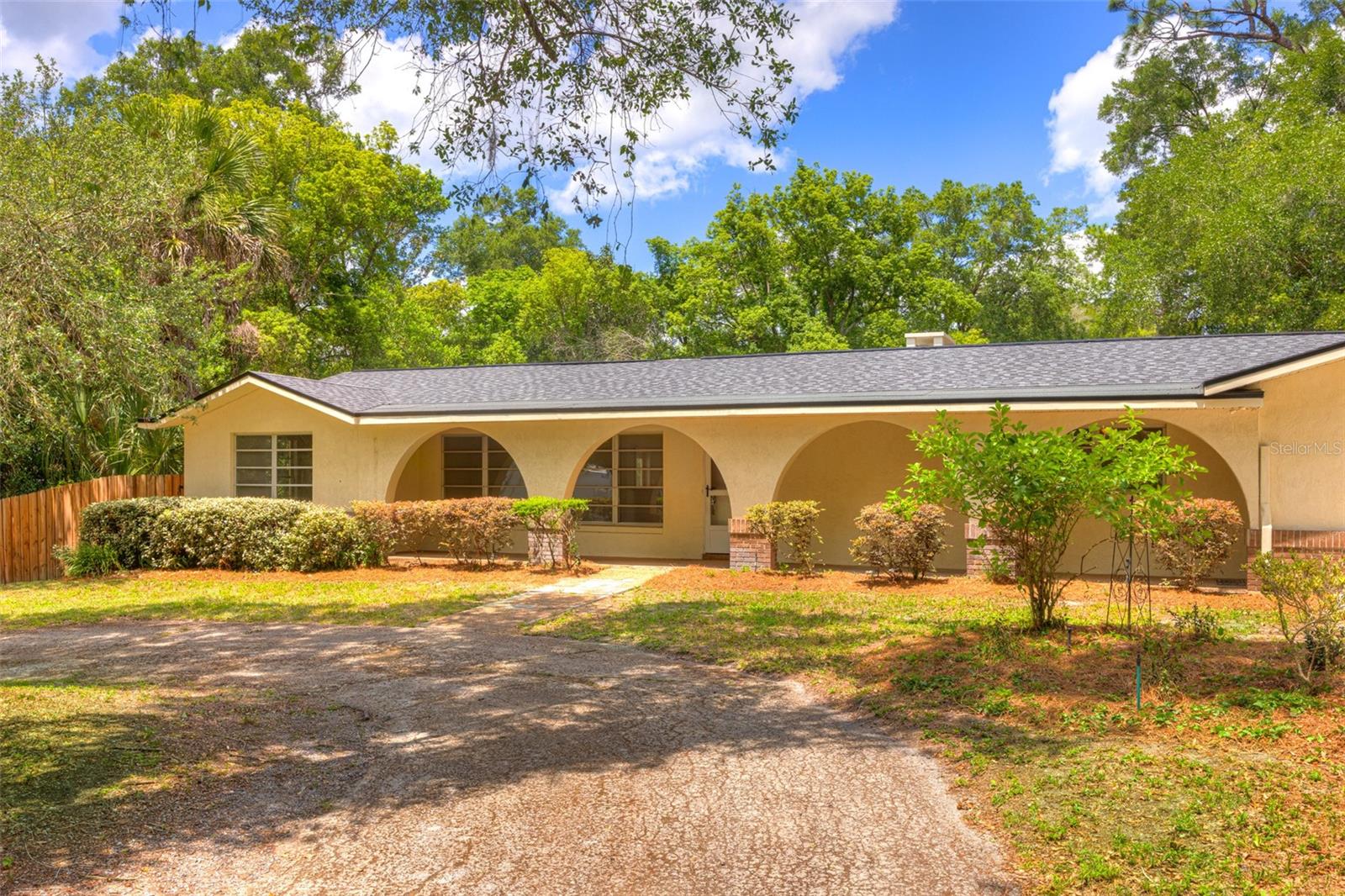 321 HUNTINGTON DRIVE