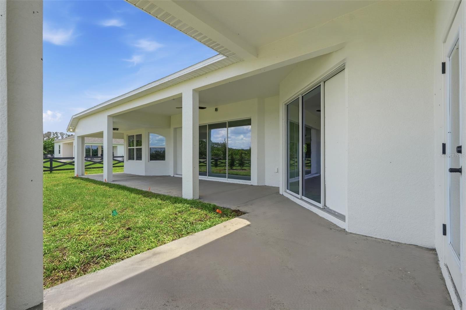 GARDEN GROVE - Residential