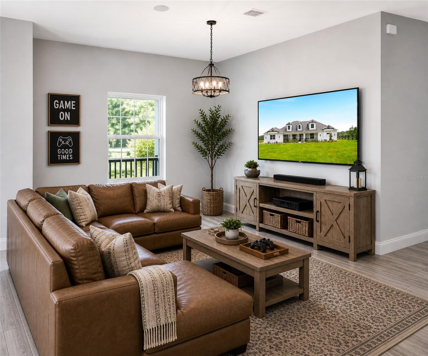 GARDEN GROVE - Residential