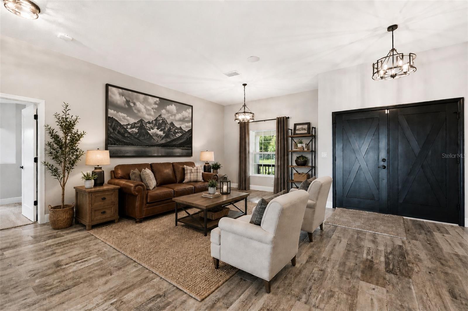 GARDEN GROVE - Residential