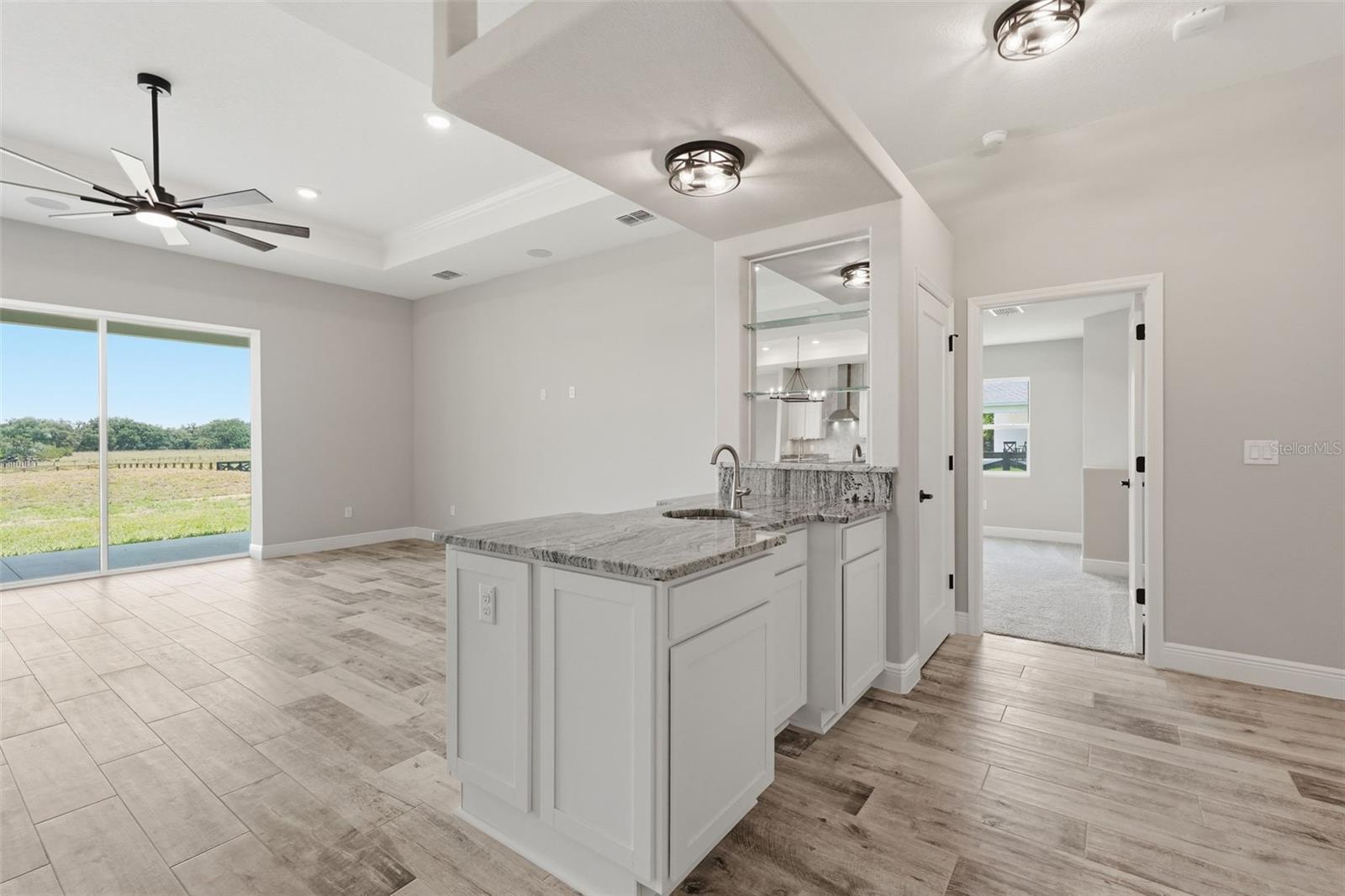 GARDEN GROVE - Residential