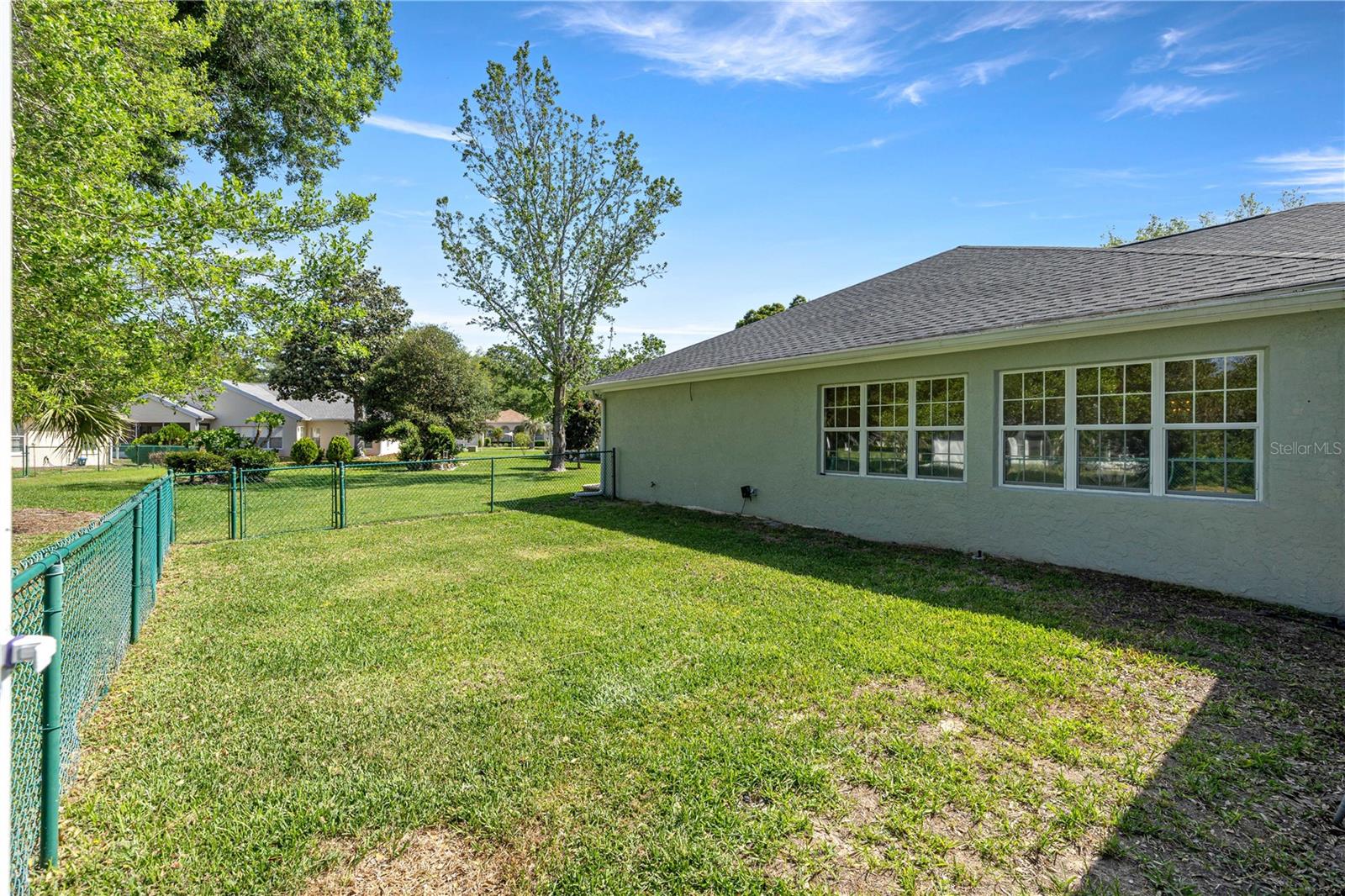 OAK RUN GOLFVIEW B - Residential