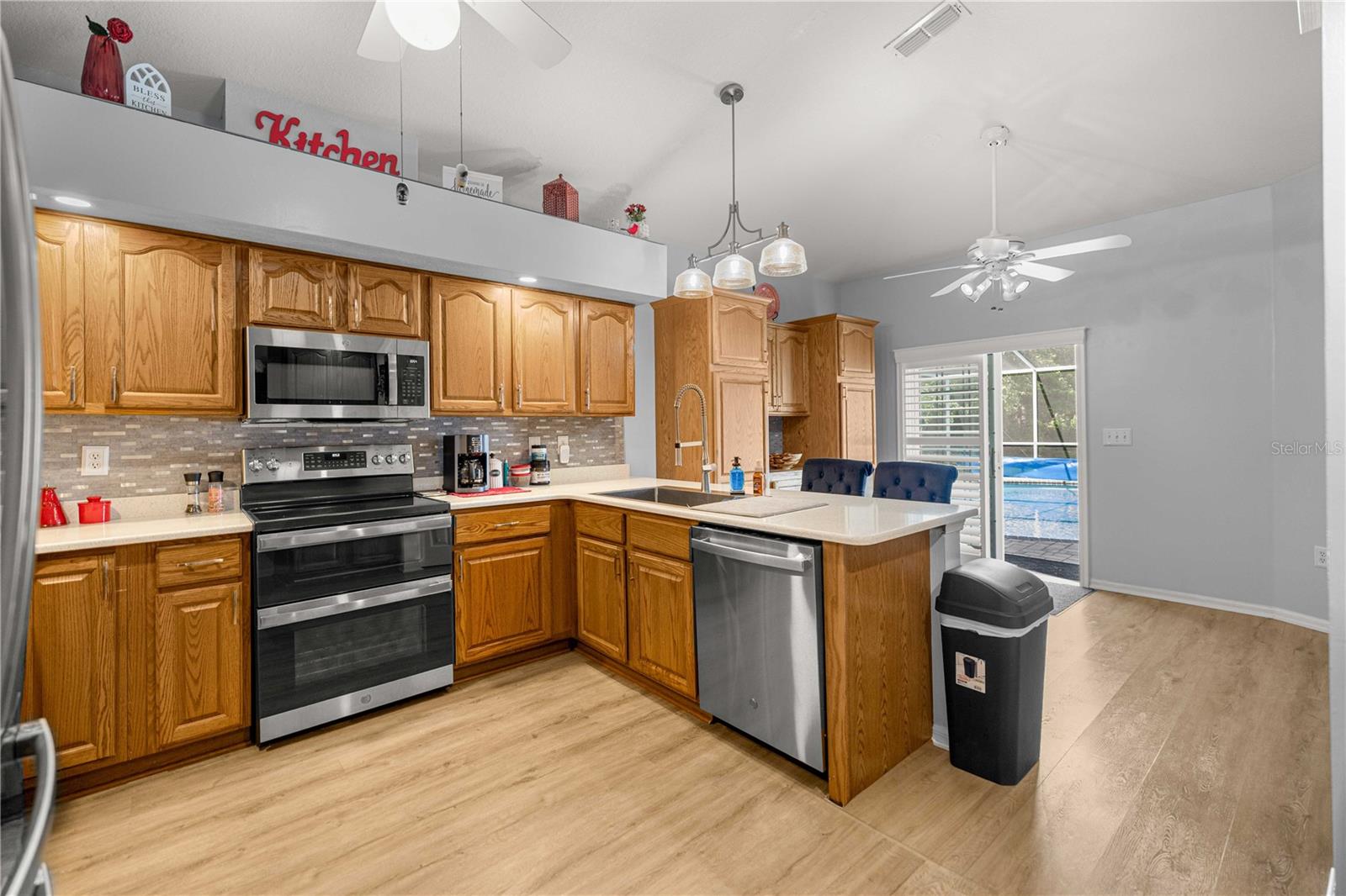 OAK RUN GOLFVIEW B - Residential