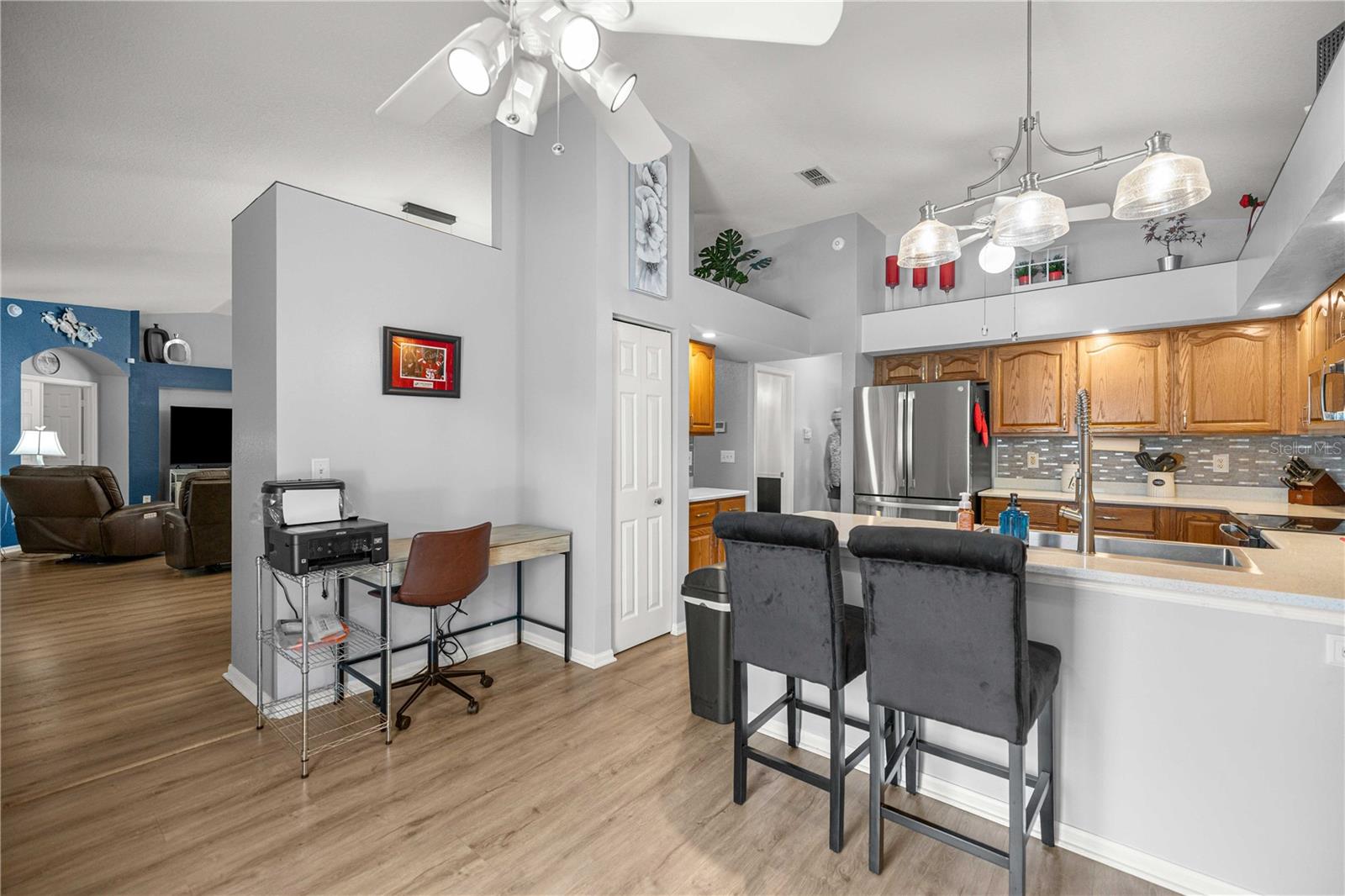 OAK RUN GOLFVIEW B - Residential