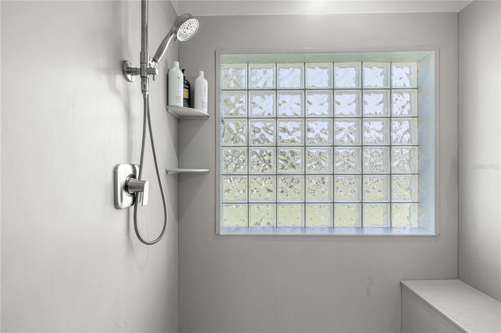 OAK RUN GOLFVIEW B - Residential