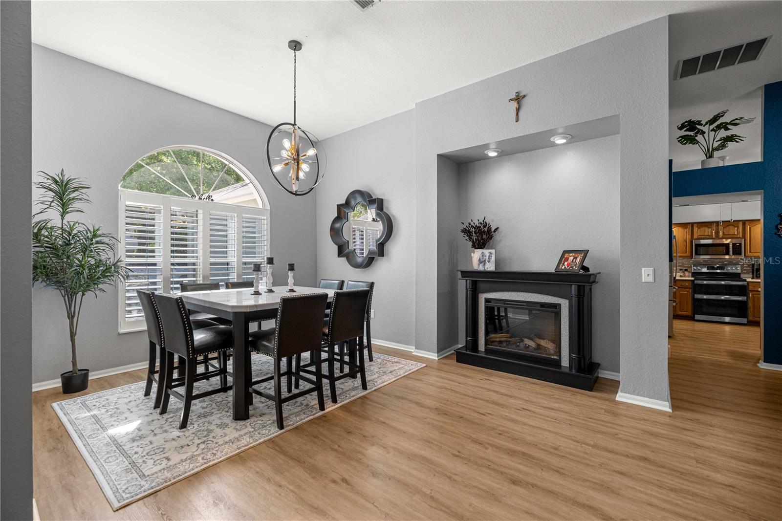 OAK RUN GOLFVIEW B - Residential