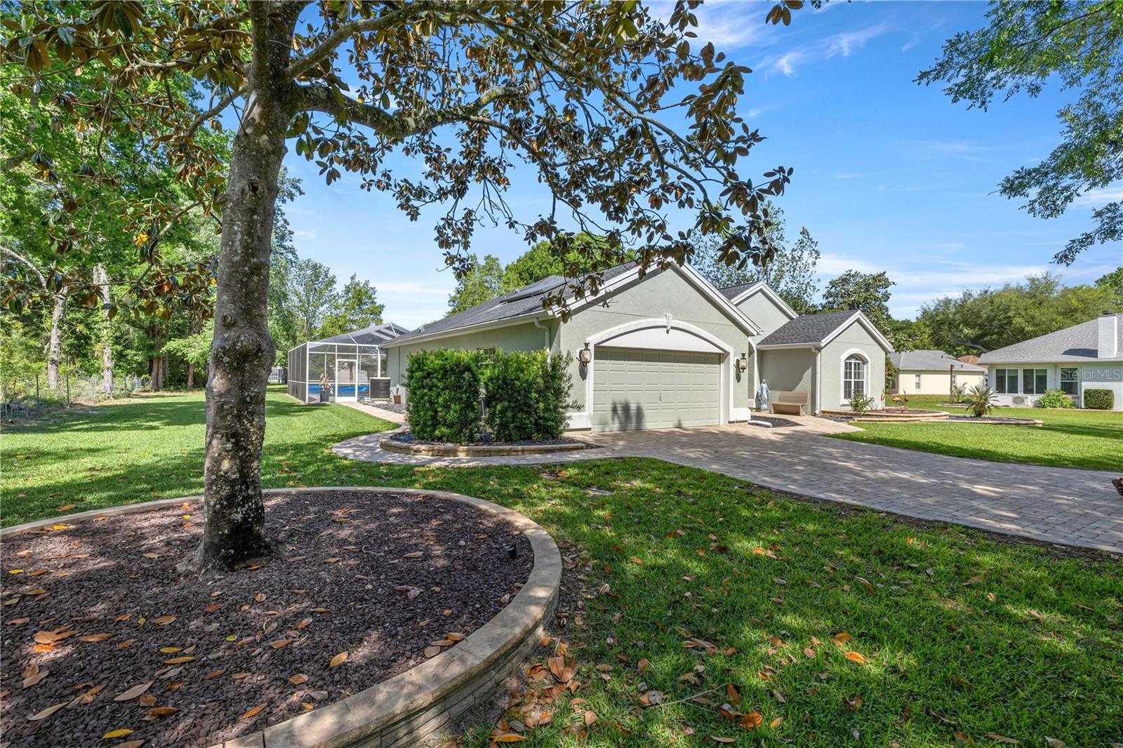 OAK RUN GOLFVIEW B - Residential