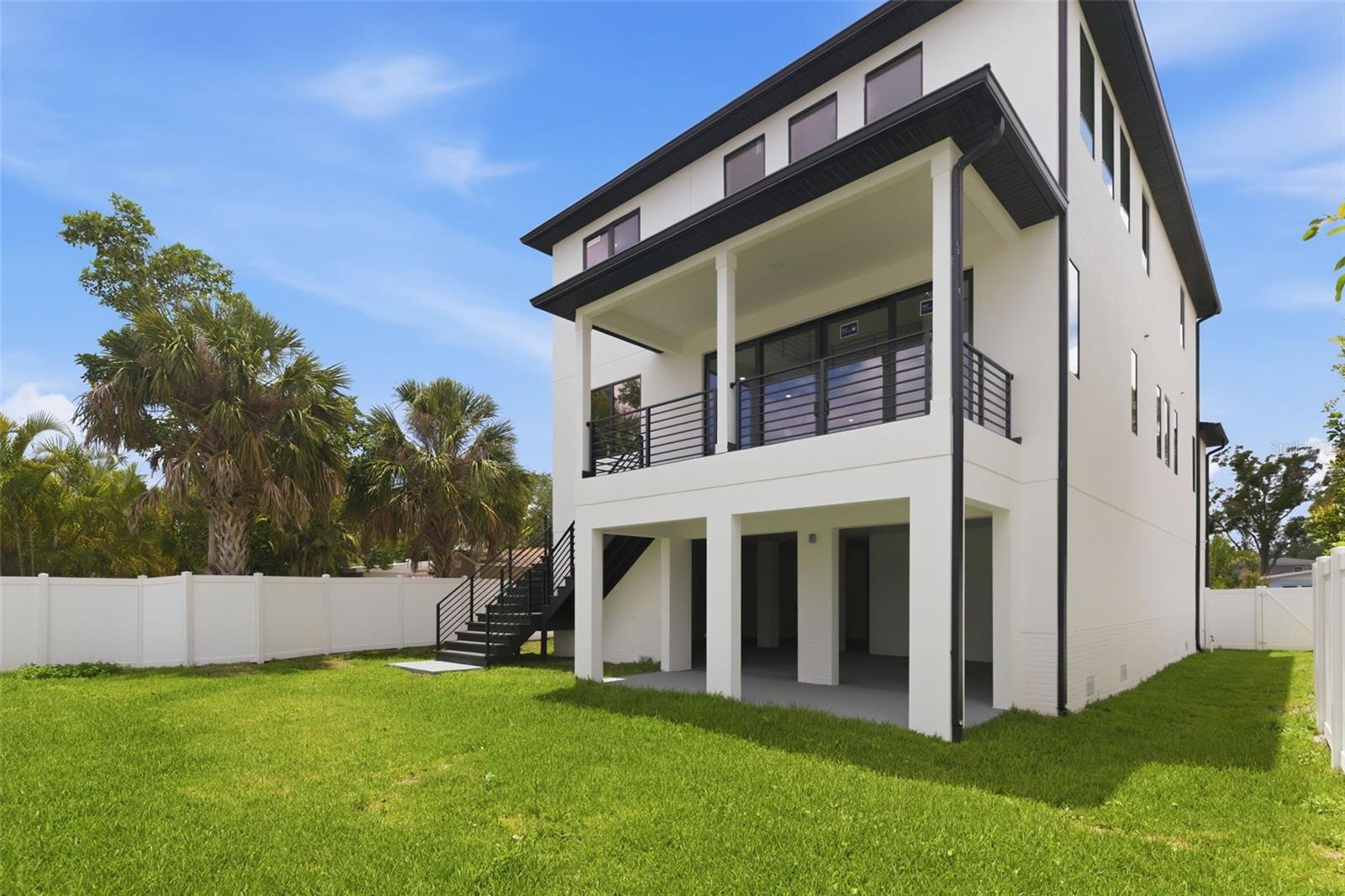SHORE ACRES OVERLOOK SEC - Residential