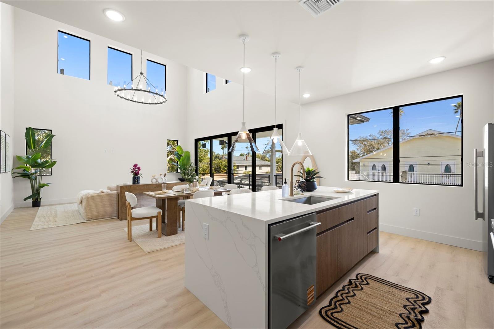 SHORE ACRES OVERLOOK SEC - Residential
