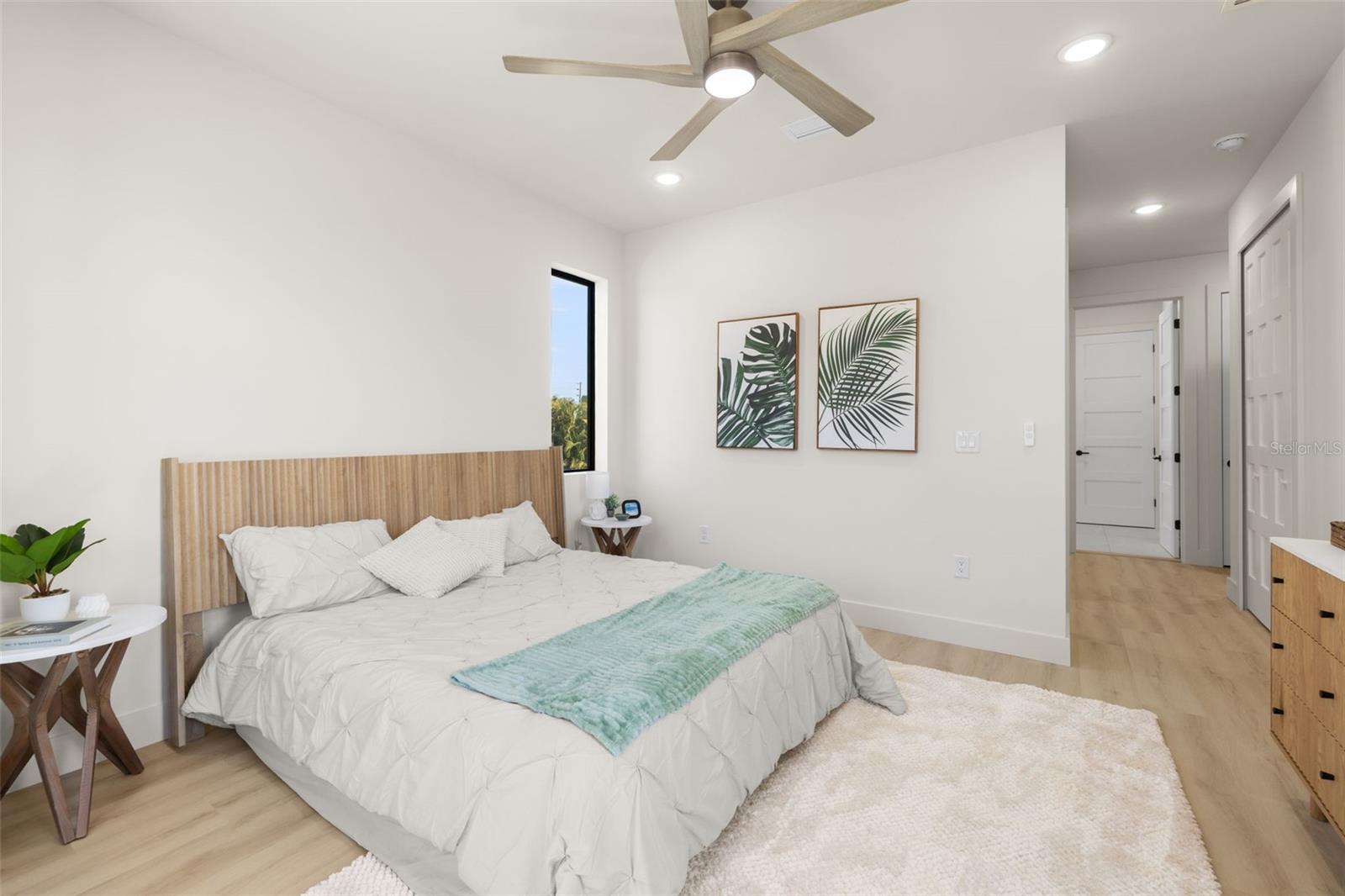 SHORE ACRES OVERLOOK SEC - Residential