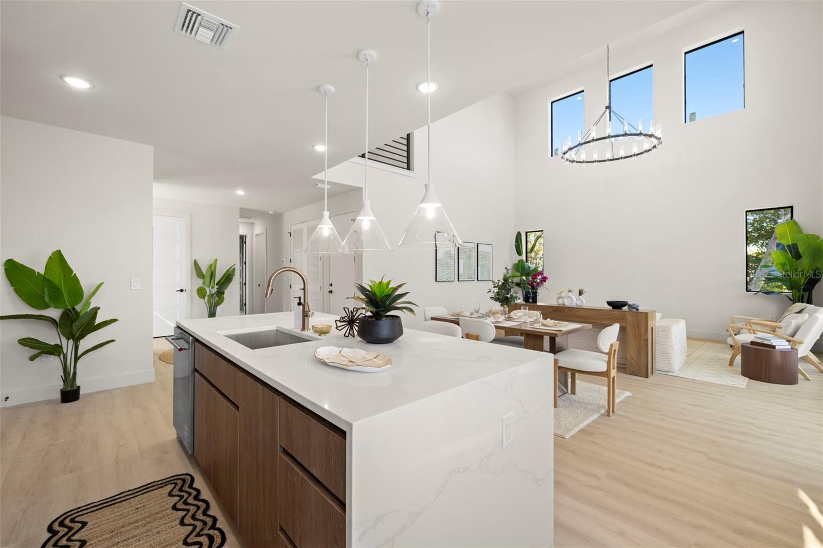 SHORE ACRES OVERLOOK SEC - Residential