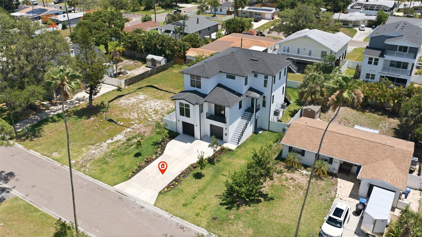 SHORE ACRES OVERLOOK SEC - Residential