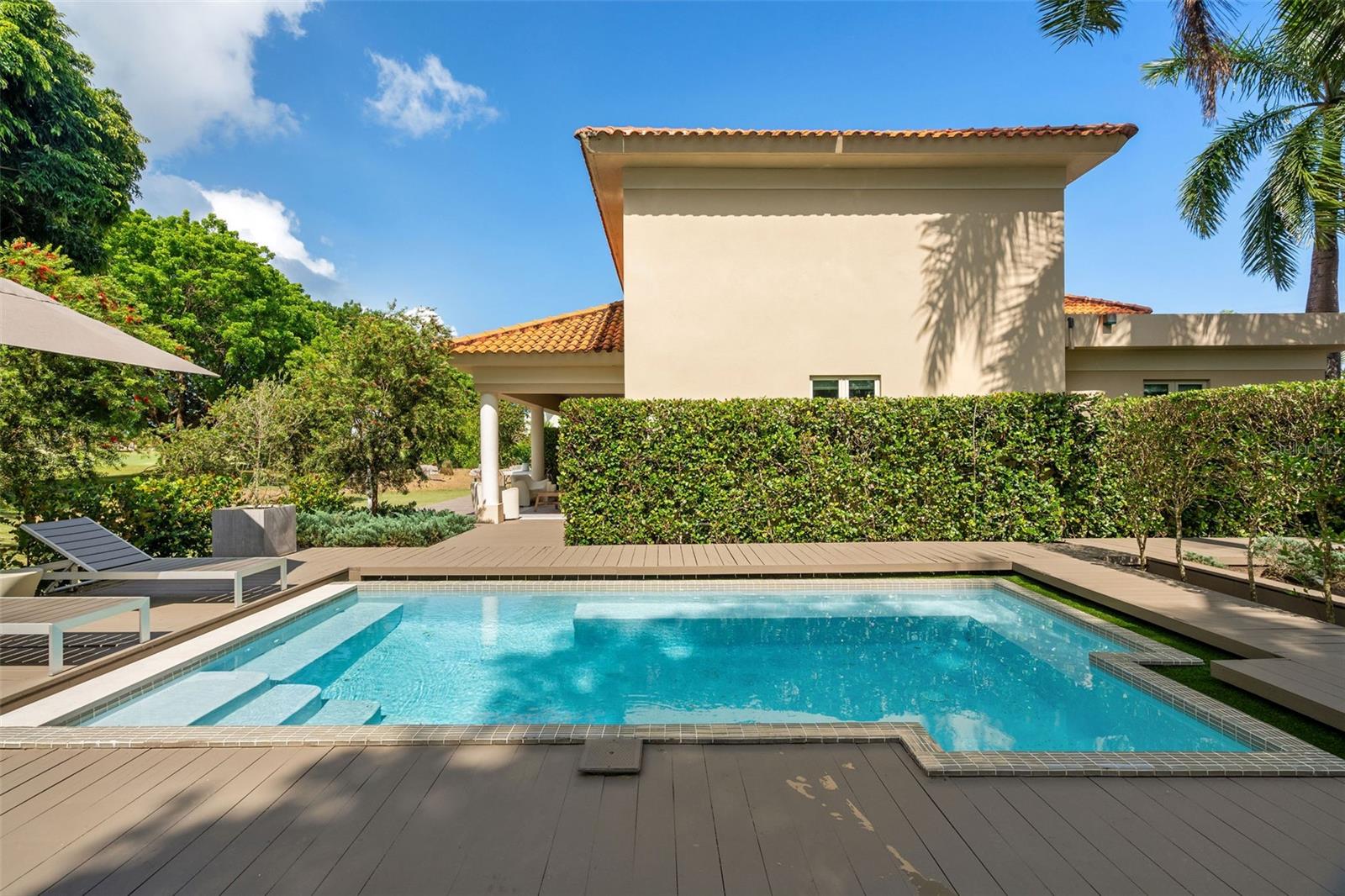 COSTA VERDE - Residential