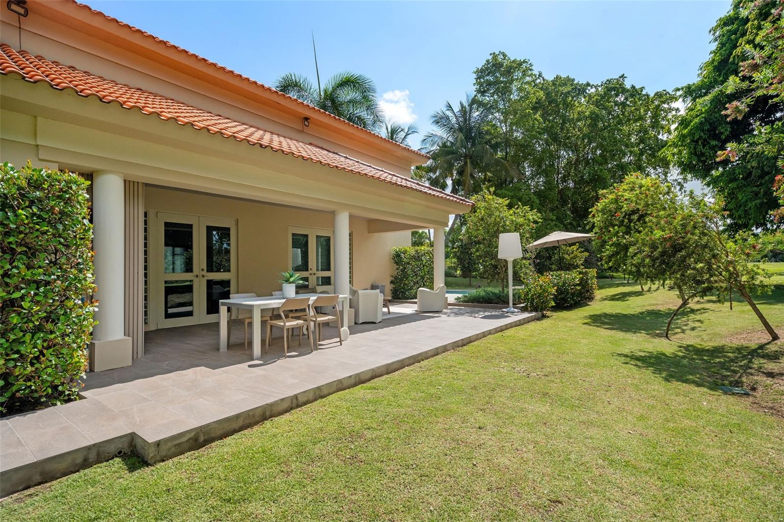 COSTA VERDE - Residential