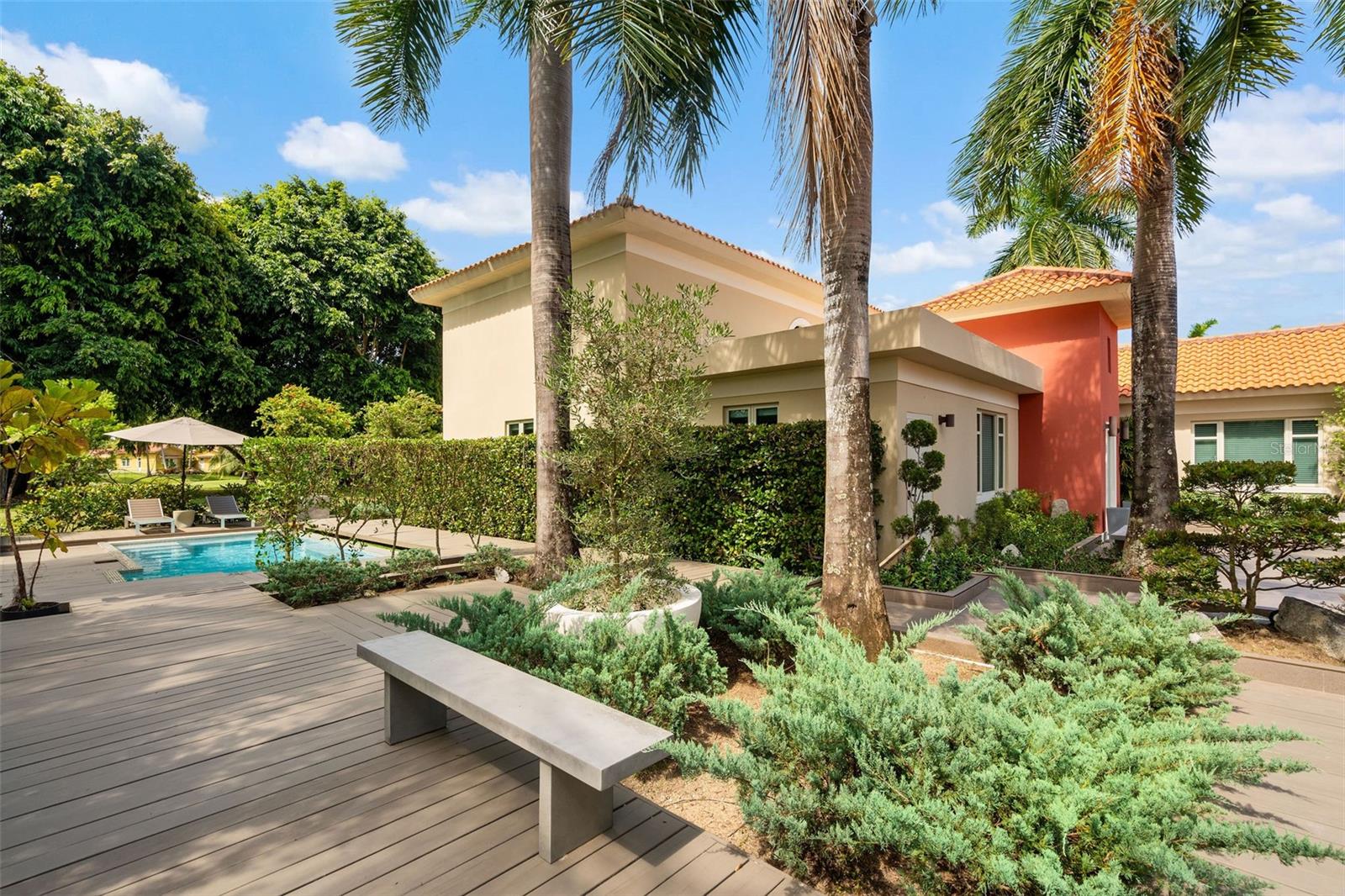 COSTA VERDE - Residential