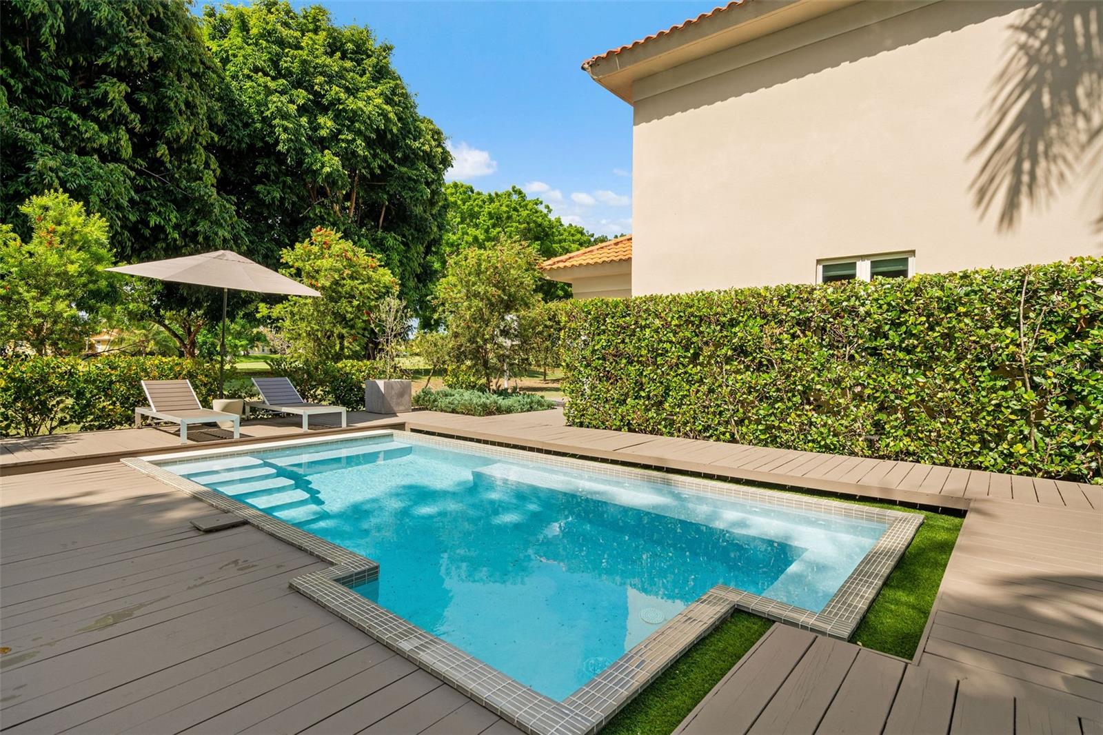 COSTA VERDE - Residential