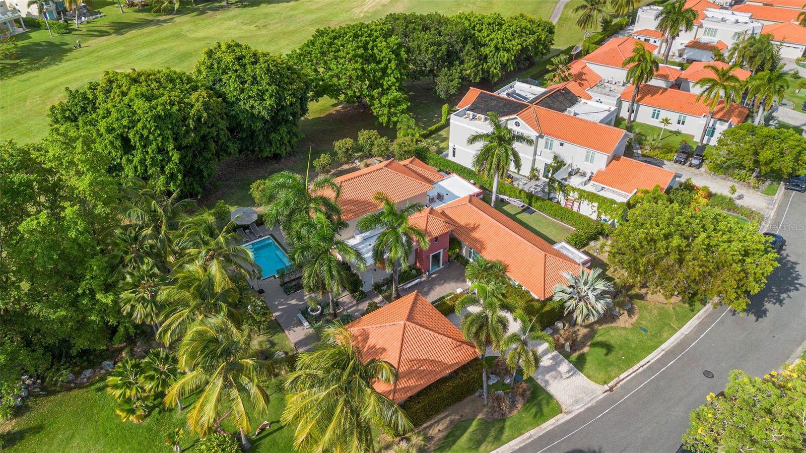 COSTA VERDE - Residential