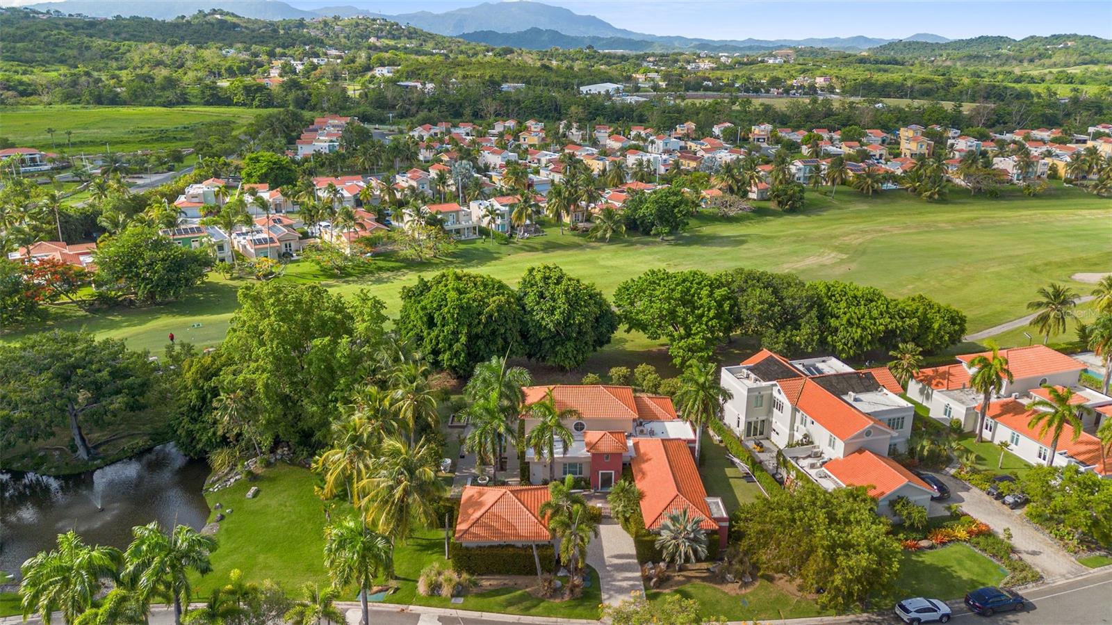 COSTA VERDE - Residential