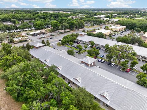 Tiny photo for 733 County Road 466, Lady Lake, FL 32159 (MLS # G5112550)
