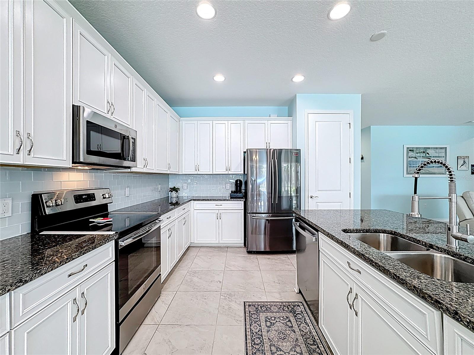 OASIS/WEST VLGS PH 1 - Residential