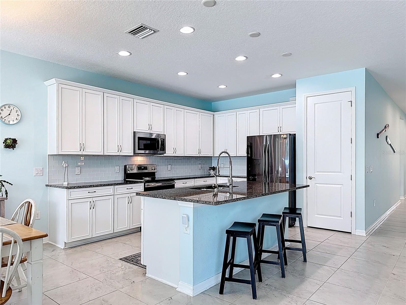 OASIS/WEST VLGS PH 1 - Residential