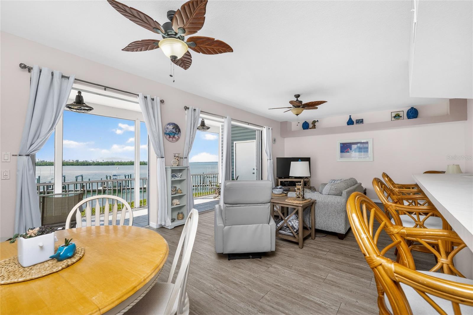 MARINER VILLAGE PH 01 BLDG 02 - Residential