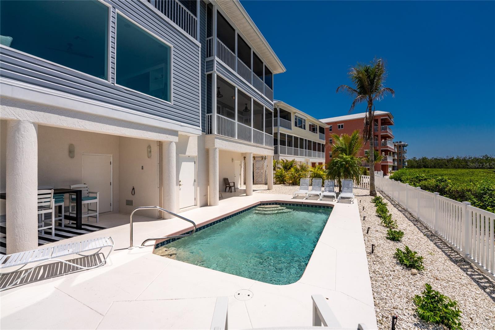 MARINER VILLAGE PH 01 BLDG 02 - Residential