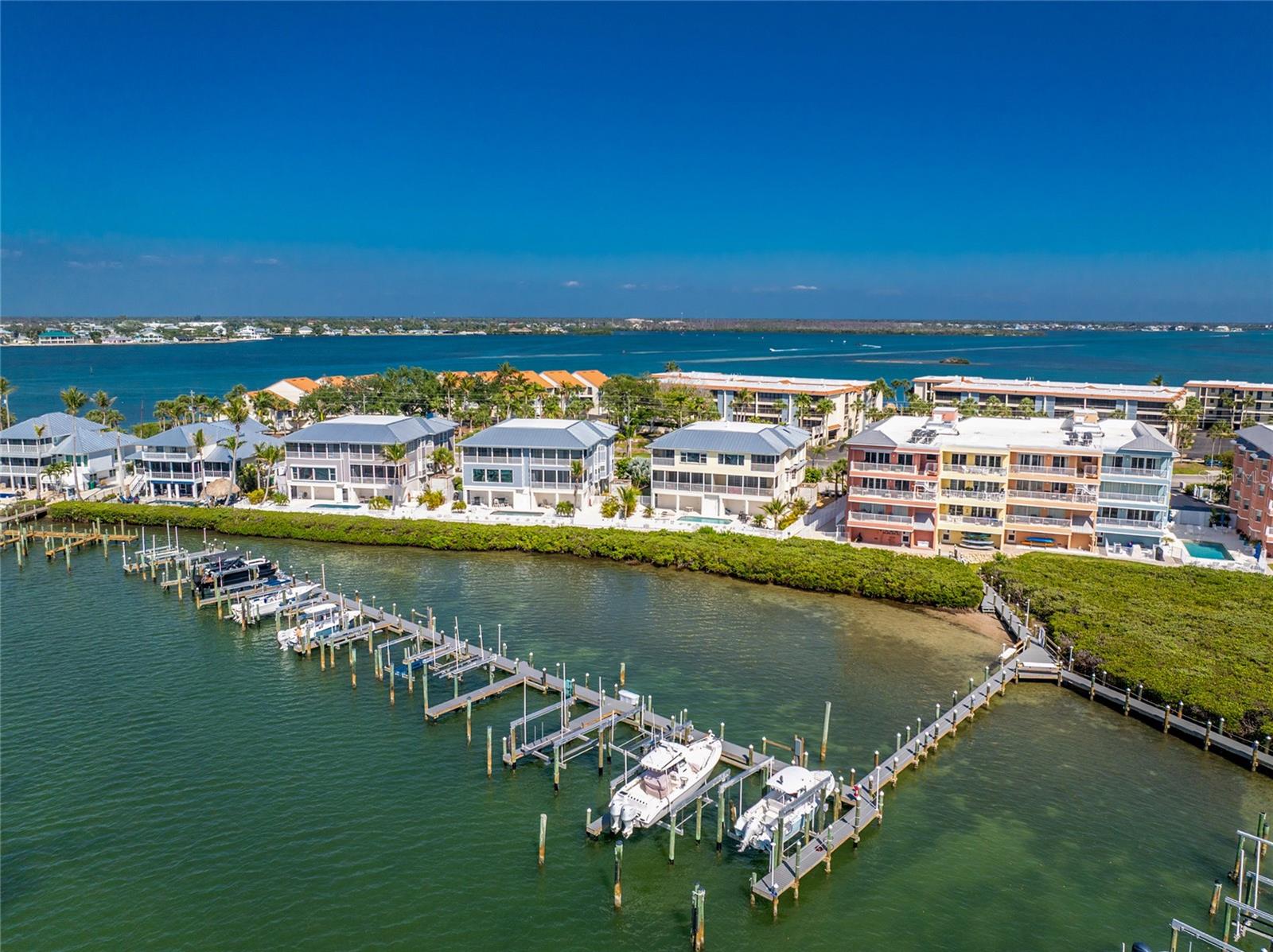 MARINER VILLAGE PH 01 BLDG 02 - Residential
