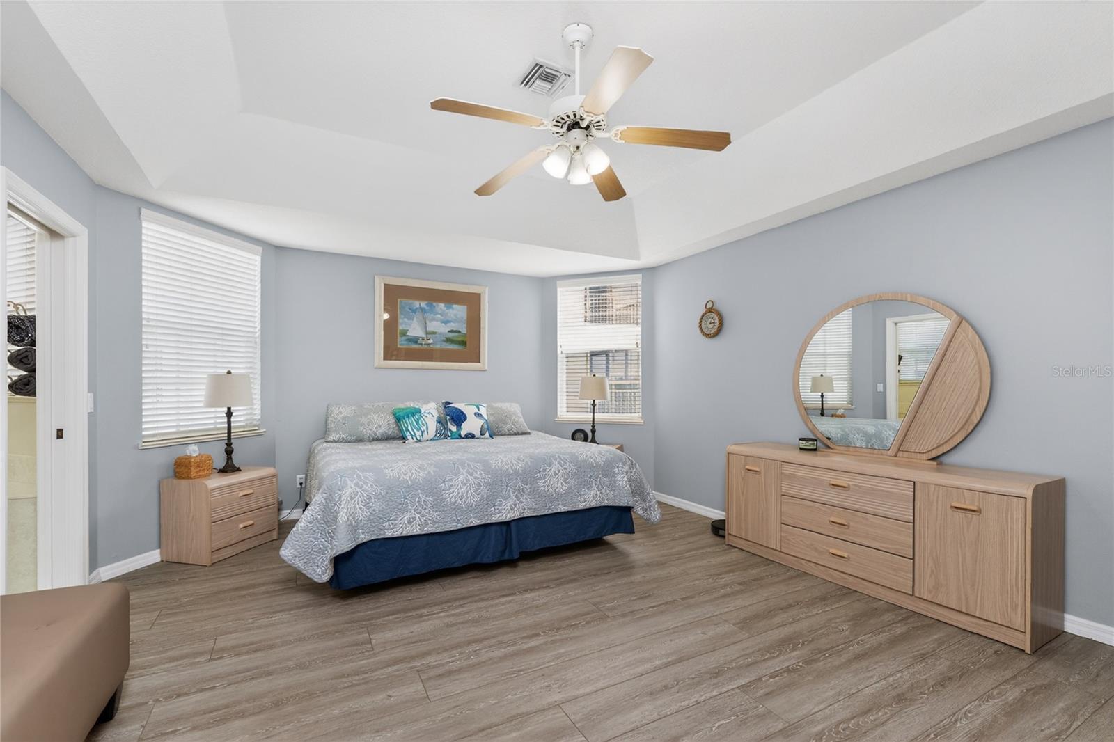MARINER VILLAGE PH 01 BLDG 02 - Residential