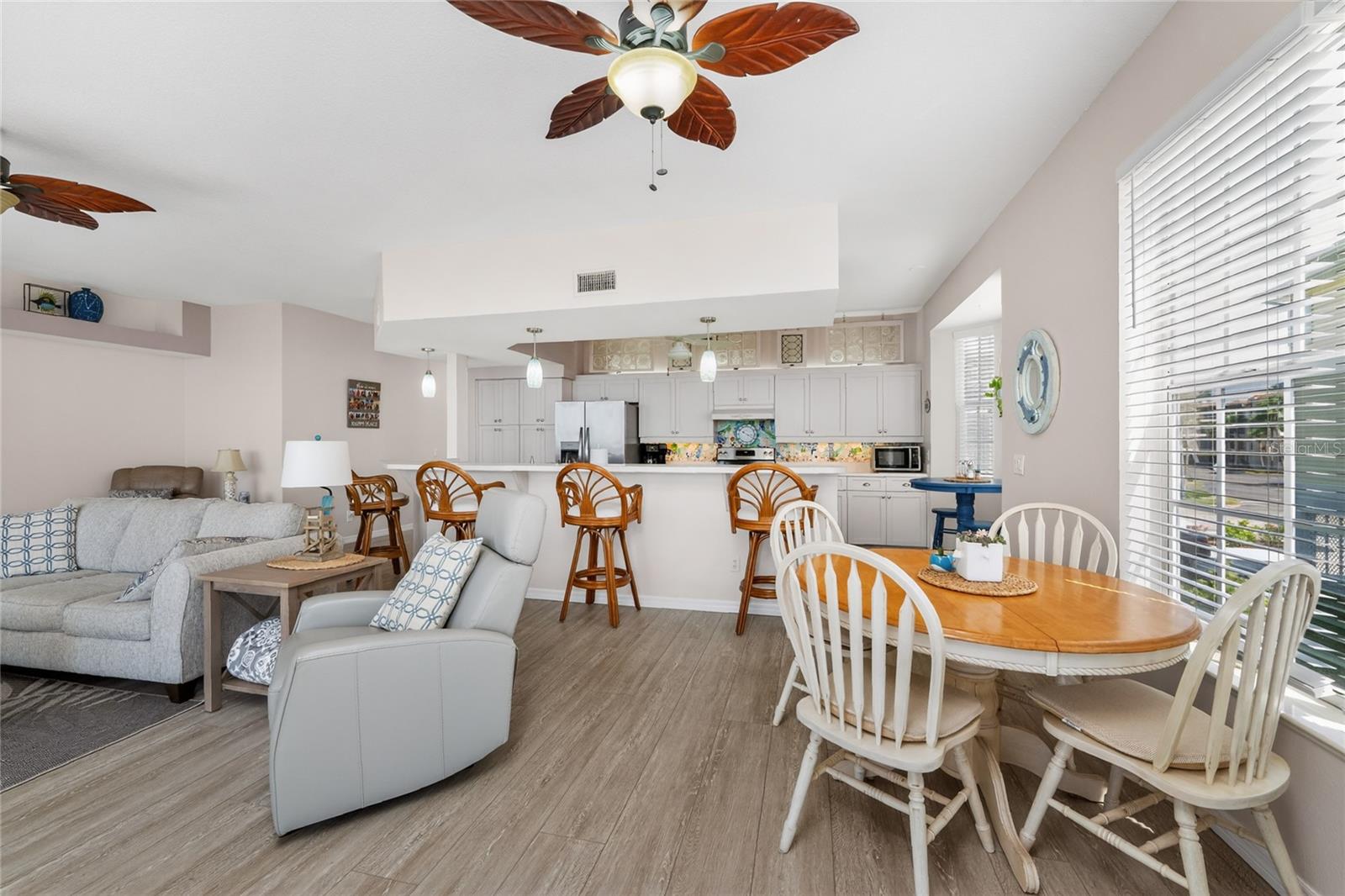 MARINER VILLAGE PH 01 BLDG 02 - Residential