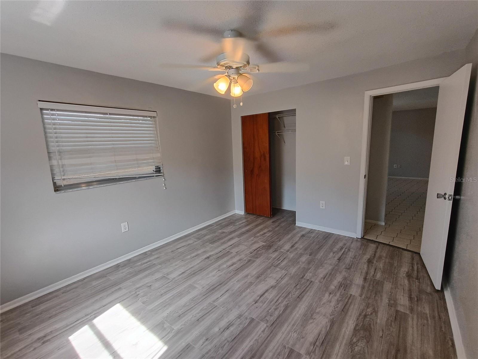 EXECUTIVE WOODS - Residential