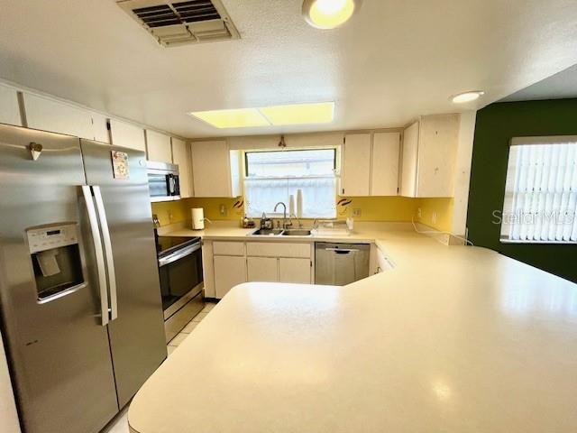 HOLIDAY LAKES WEST - Residential