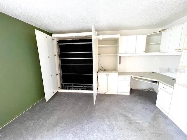 HOLIDAY LAKES WEST - Residential