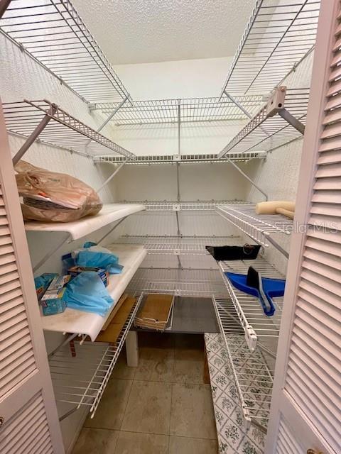 HOLIDAY LAKES WEST - Residential