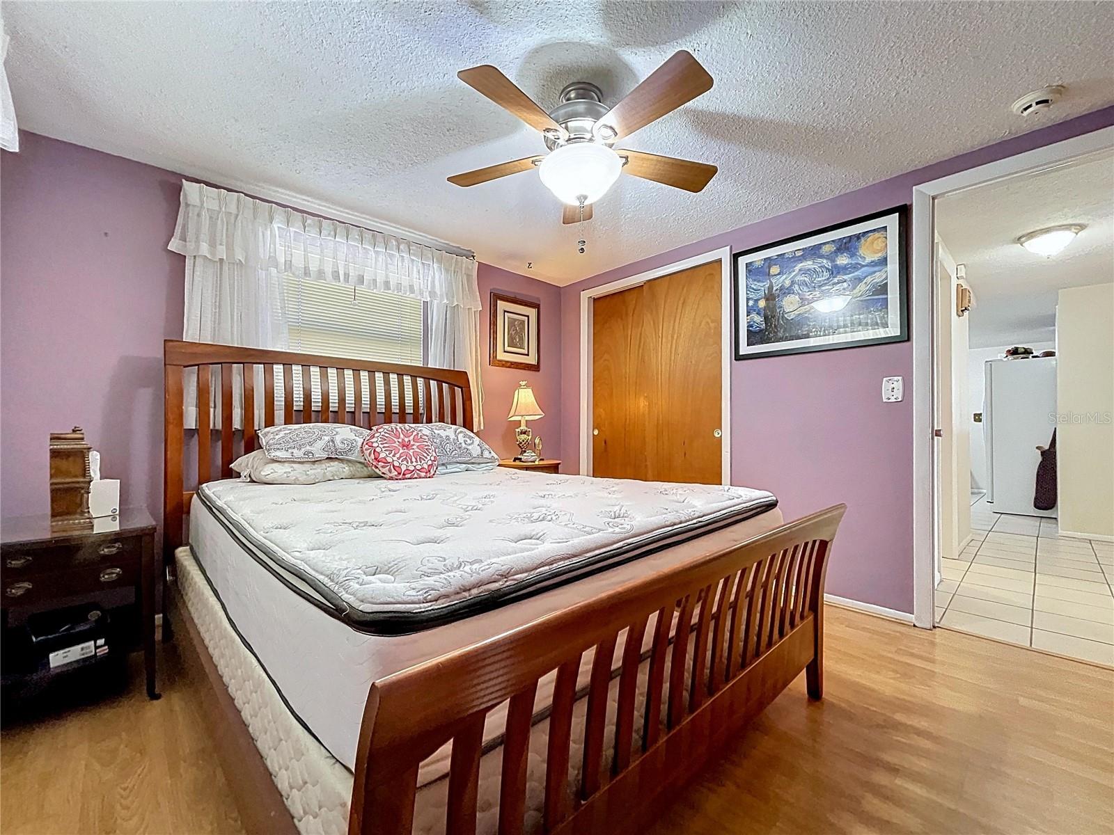 HOLIDAY GARDENS - Residential