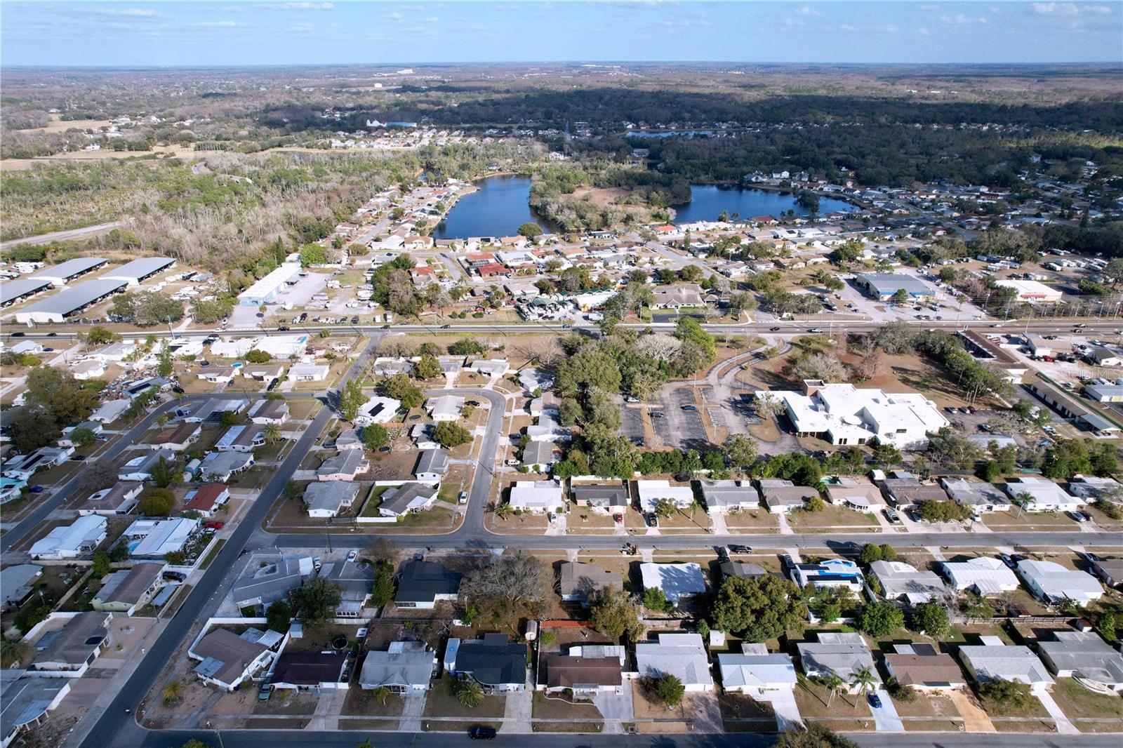 HOLIDAY GARDENS - Residential