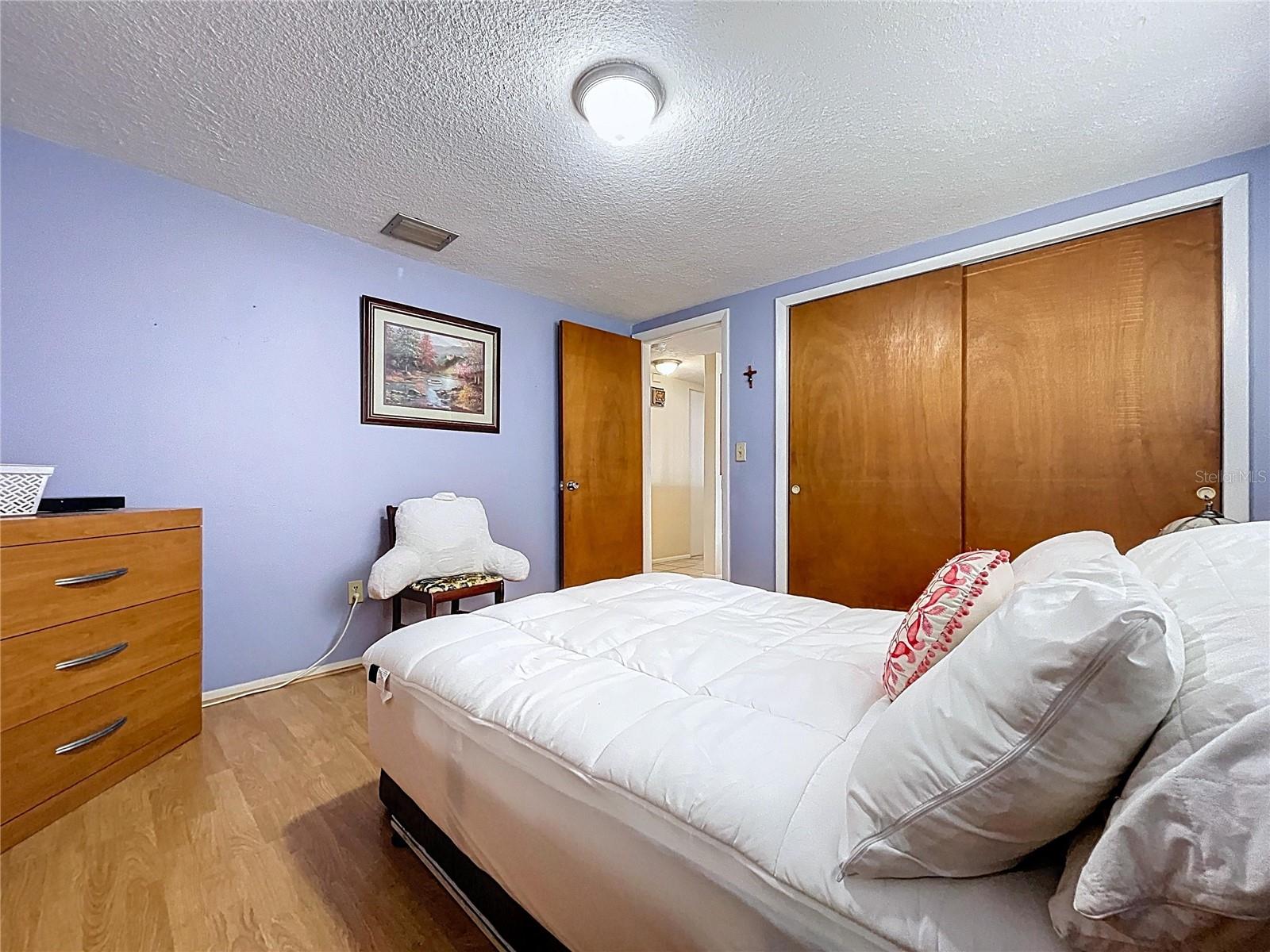 HOLIDAY GARDENS - Residential