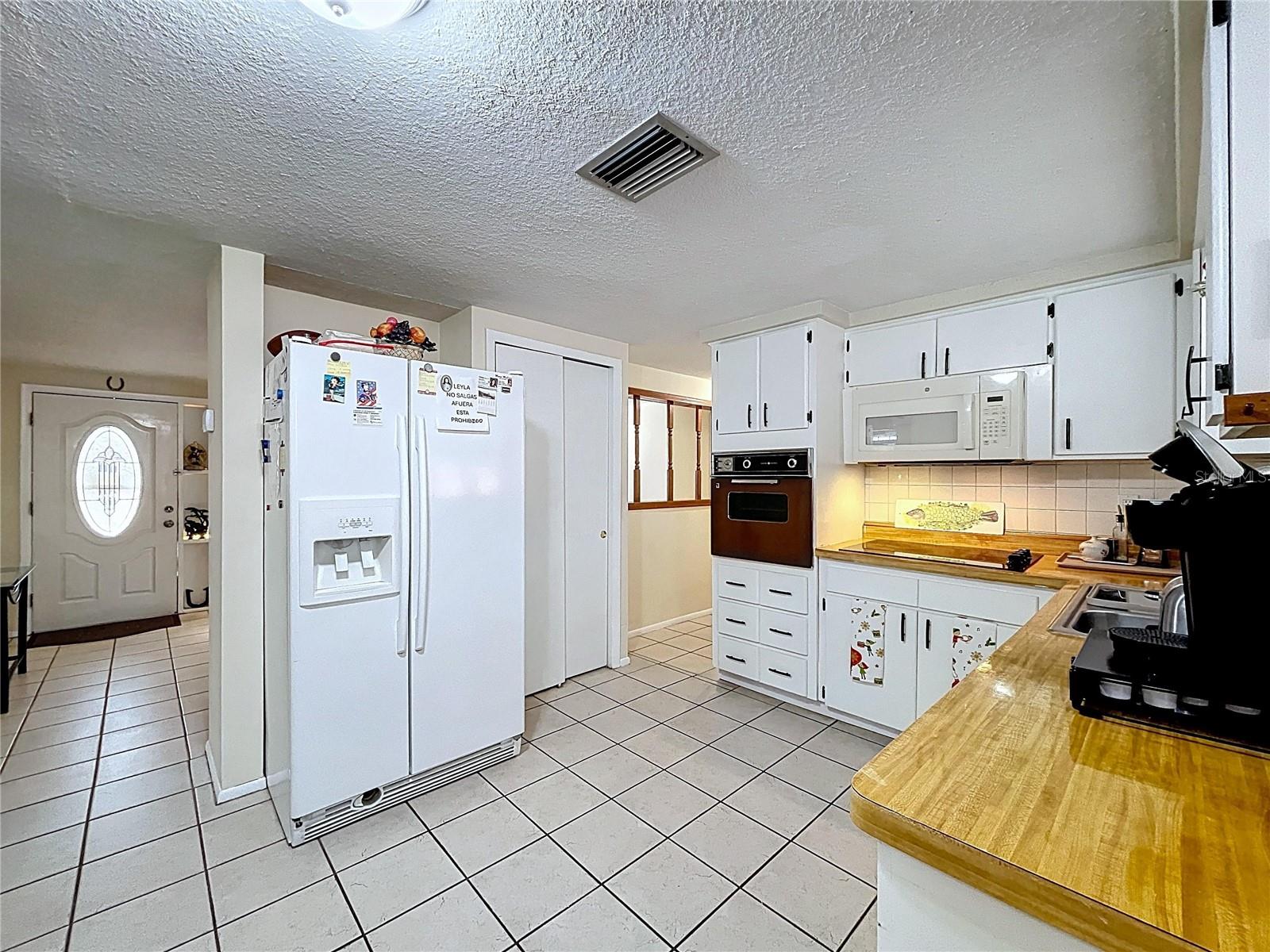 HOLIDAY GARDENS - Residential