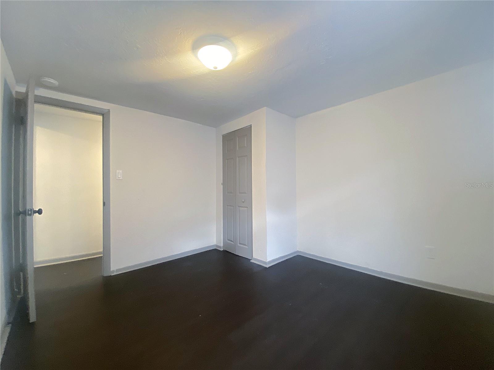 ROOSEVELT MANOR - Residential Lease