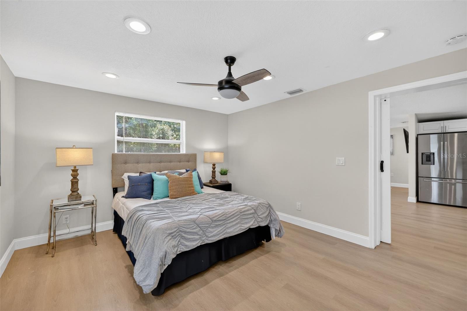 CRESTRIDGE 6TH ADD - Residential