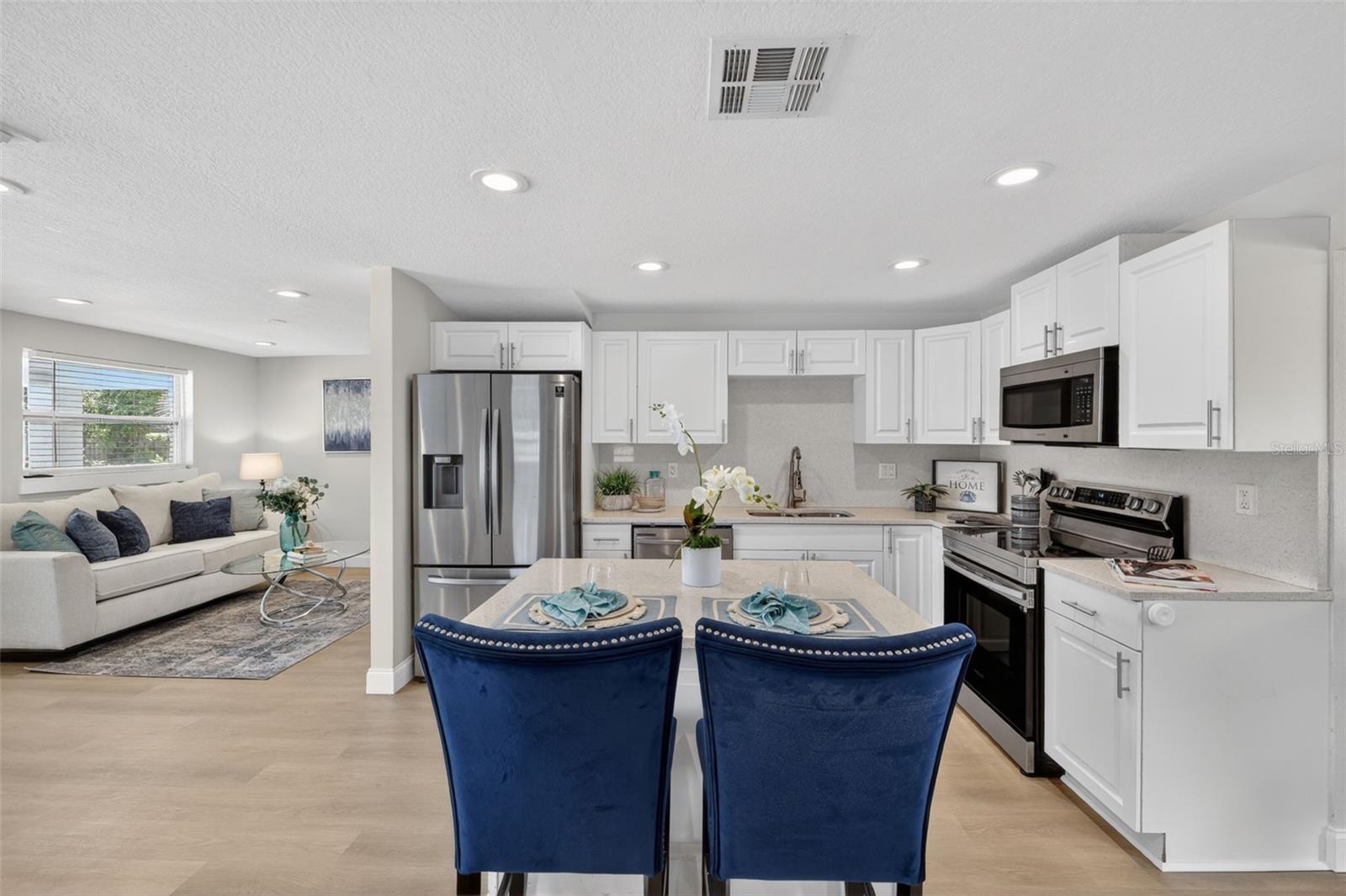 CRESTRIDGE 6TH ADD - Residential