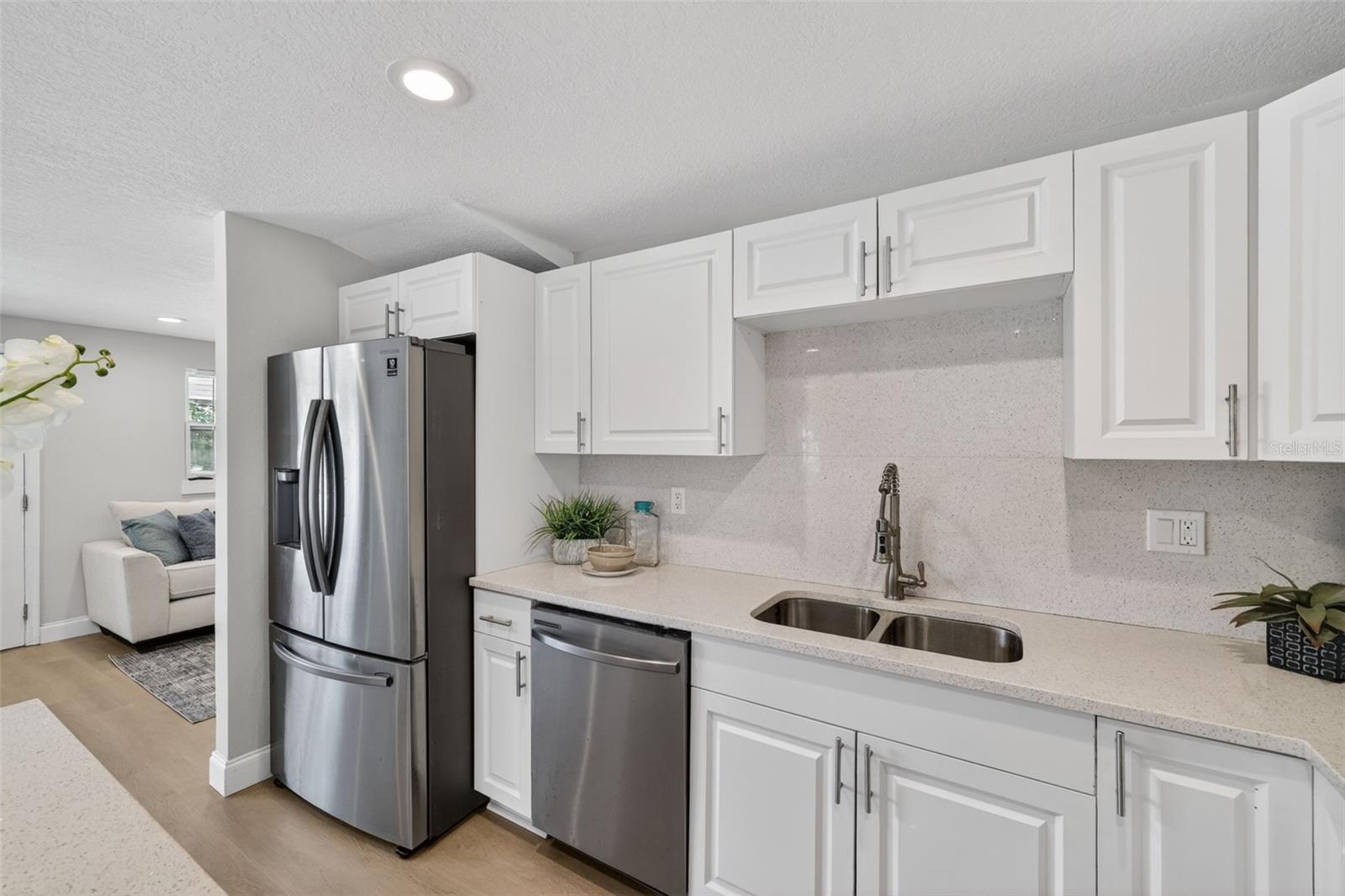 CRESTRIDGE 6TH ADD - Residential