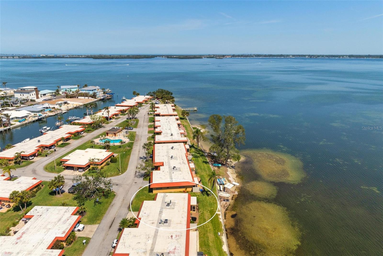 PALMA SOLA HARBOUR SEC 4 - Residential