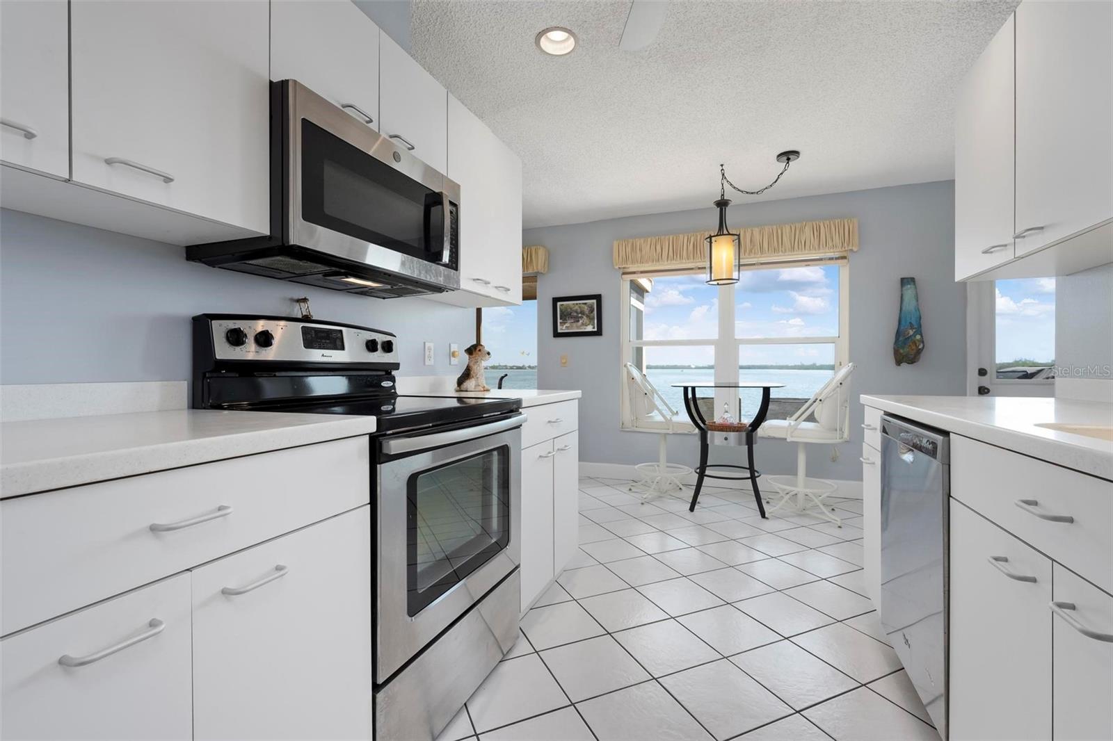 PALMA SOLA HARBOUR SEC 4 - Residential