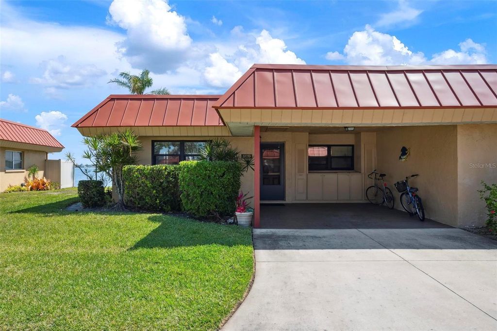 Photo of 3859 Catalina Drive, Bradenton, FL 34210 (MLS # A4675157)